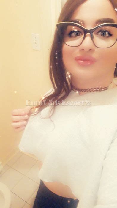 shemale esscorts|Montreal Shemale Escort in Quebec, Canada 